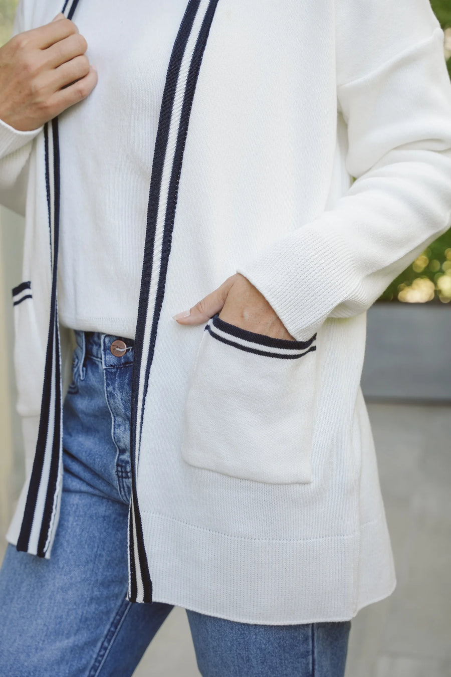 Just Cruizin : Wren Cotton Boyfriend Cardigan - Linen Black