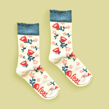 Feat. : Ladies Cream Protea Frill Socks