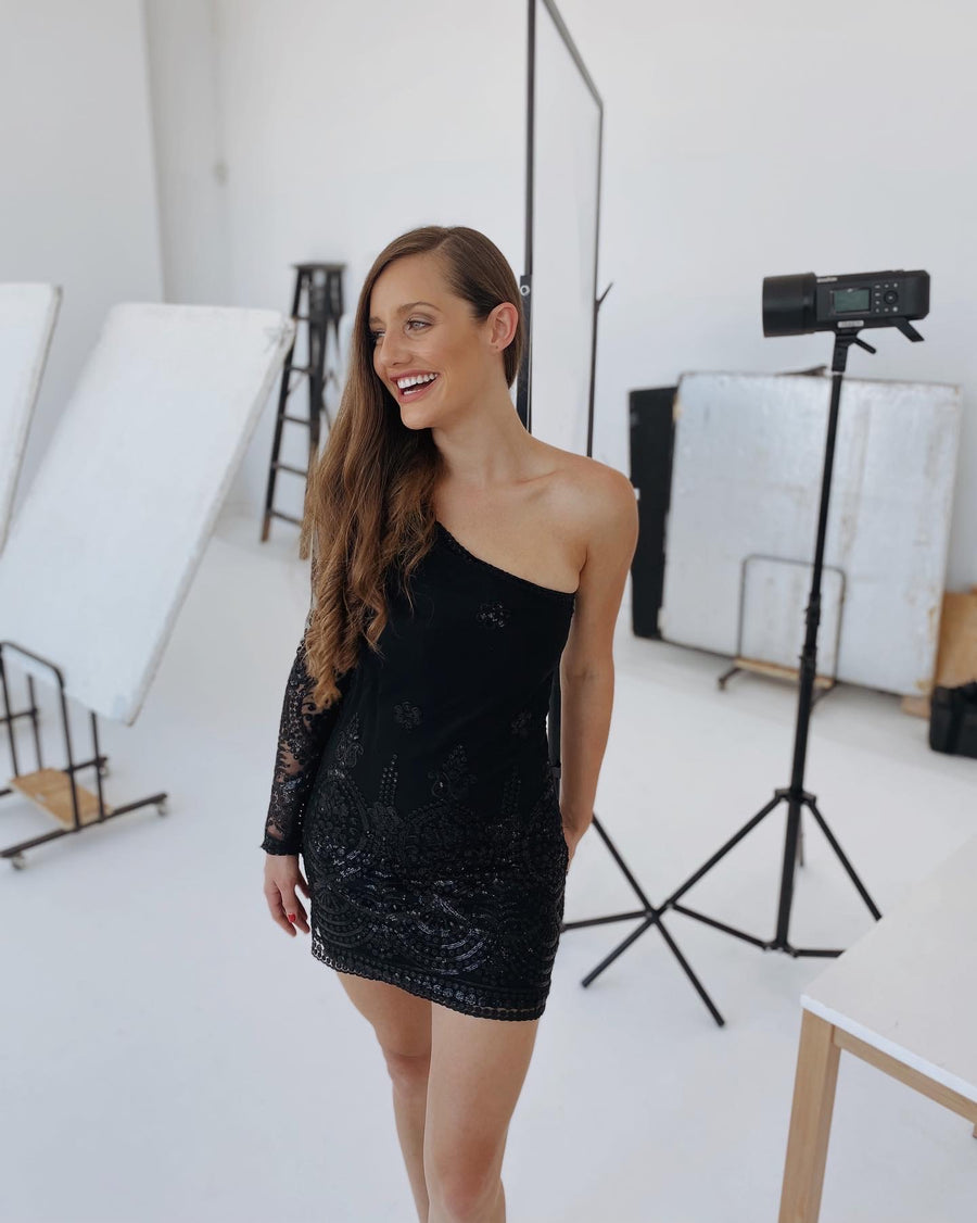 Cfisticated Dress Rental : The Lace LBD