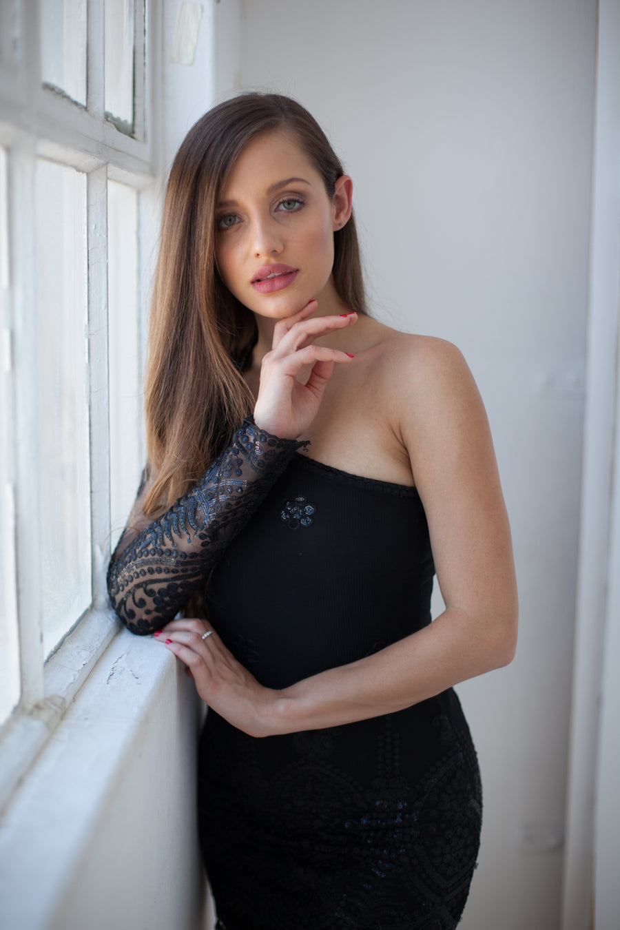 Cfisticated Dress Rental : The Lace LBD