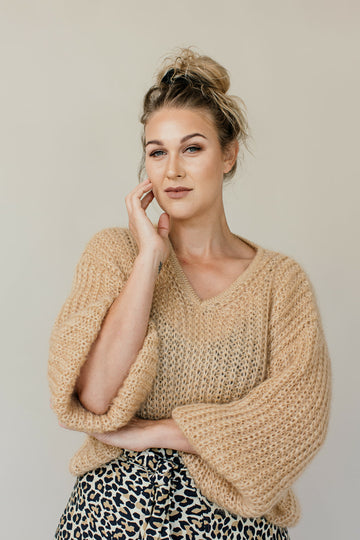 Luminous Ware: Daniella Balloon Sleeve Sweater