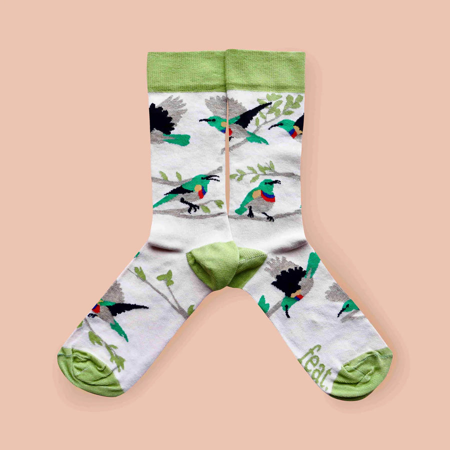 Feat. : Ladies Sunbird Socks