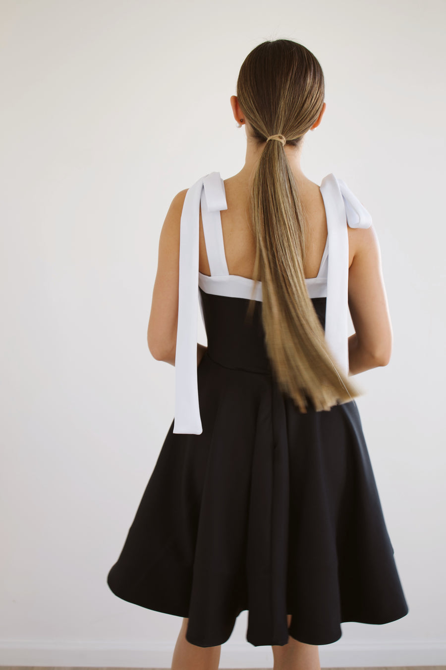 Cfisticated Dress Rental : The Black and White Alanah Dress