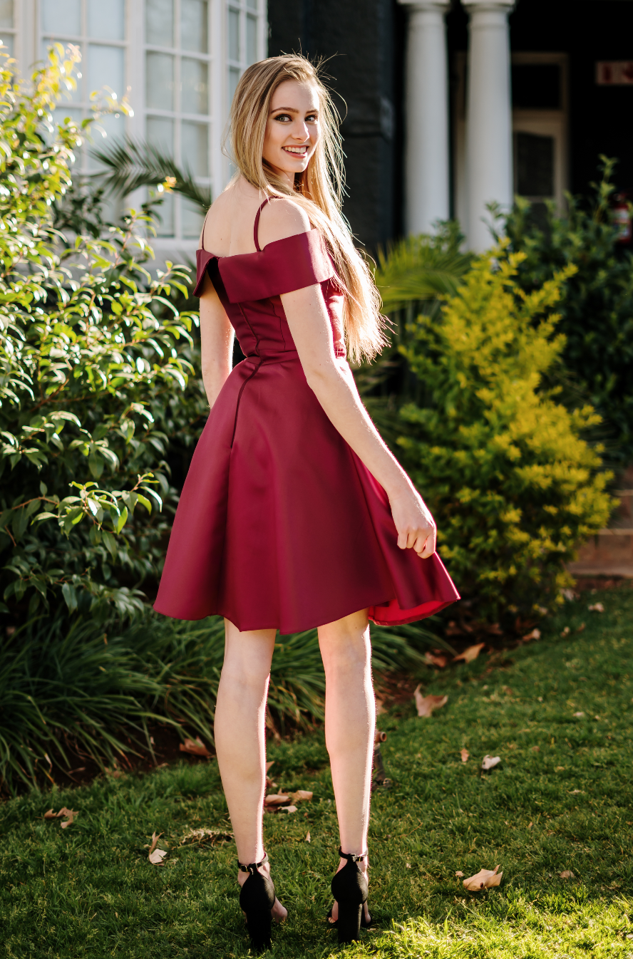 Cfisticated Dress Rental : The Maroon Mini Dress