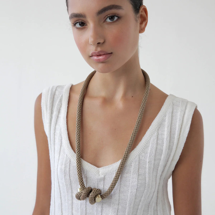 Pichulik: Sacred Knot Choker Necklace